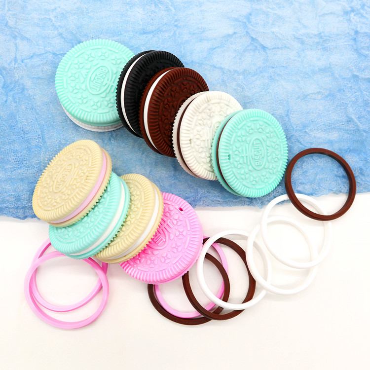 https://www.melikeysiliconeteethers.com/silicone-teether-on-string-for-baby-melikey-products/