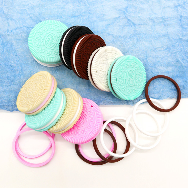 https://www.melikeysiliconeteetthers.com/silicone-teether-on-string-for-baby-melikey-products/