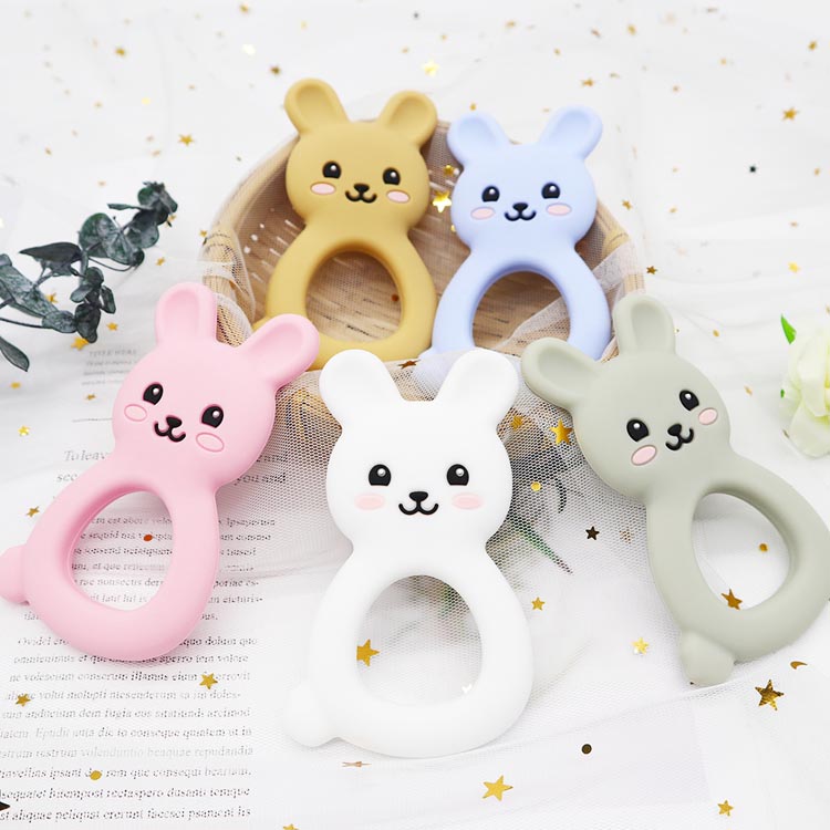 best silicone teether feeder